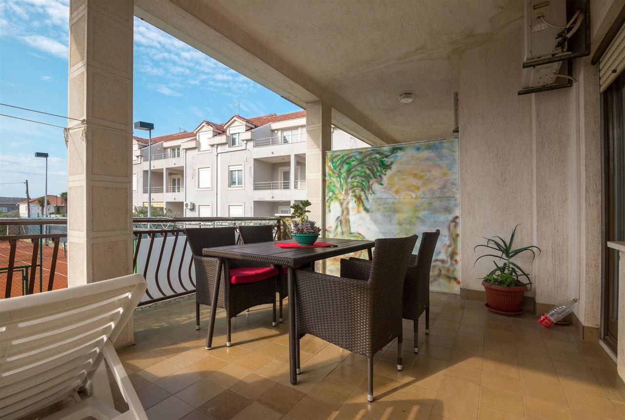 Apartments Ante Каштела Екстер'єр фото