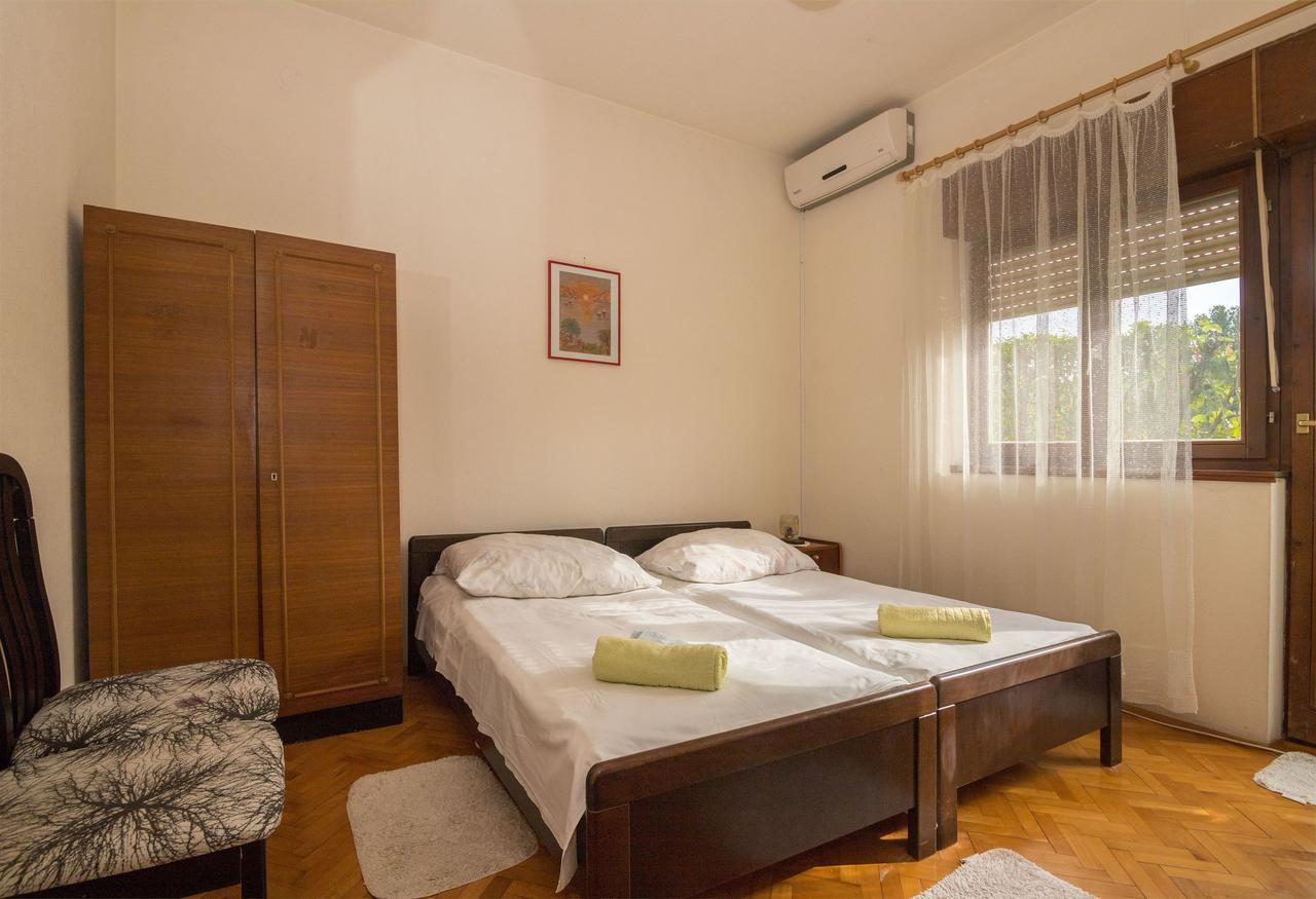 Apartments Ante Каштела Екстер'єр фото