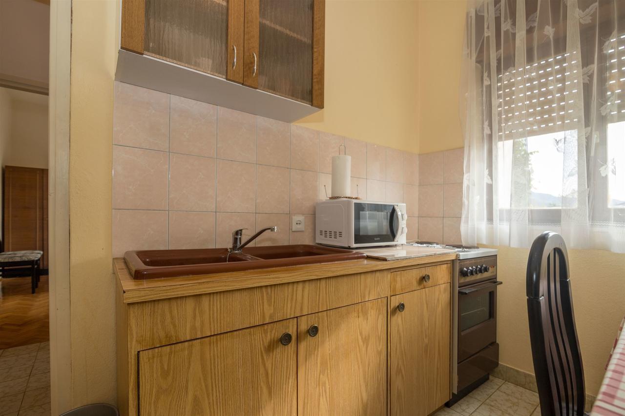 Apartments Ante Каштела Екстер'єр фото