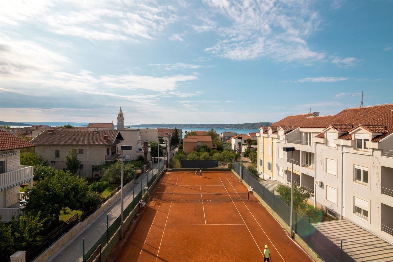 Apartments Ante Каштела Екстер'єр фото